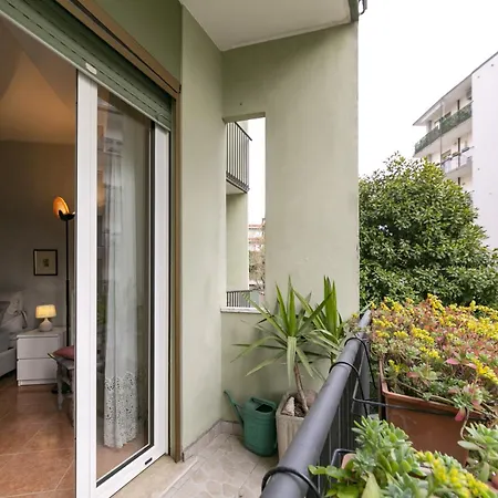 Apartamento Private Parking - Family - 15 Min To Venecia